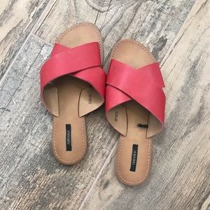 F21 red slides